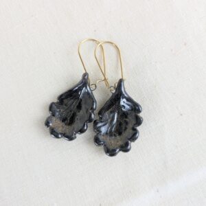 Boucles d'oreilles feuilles de chêne – Image 5